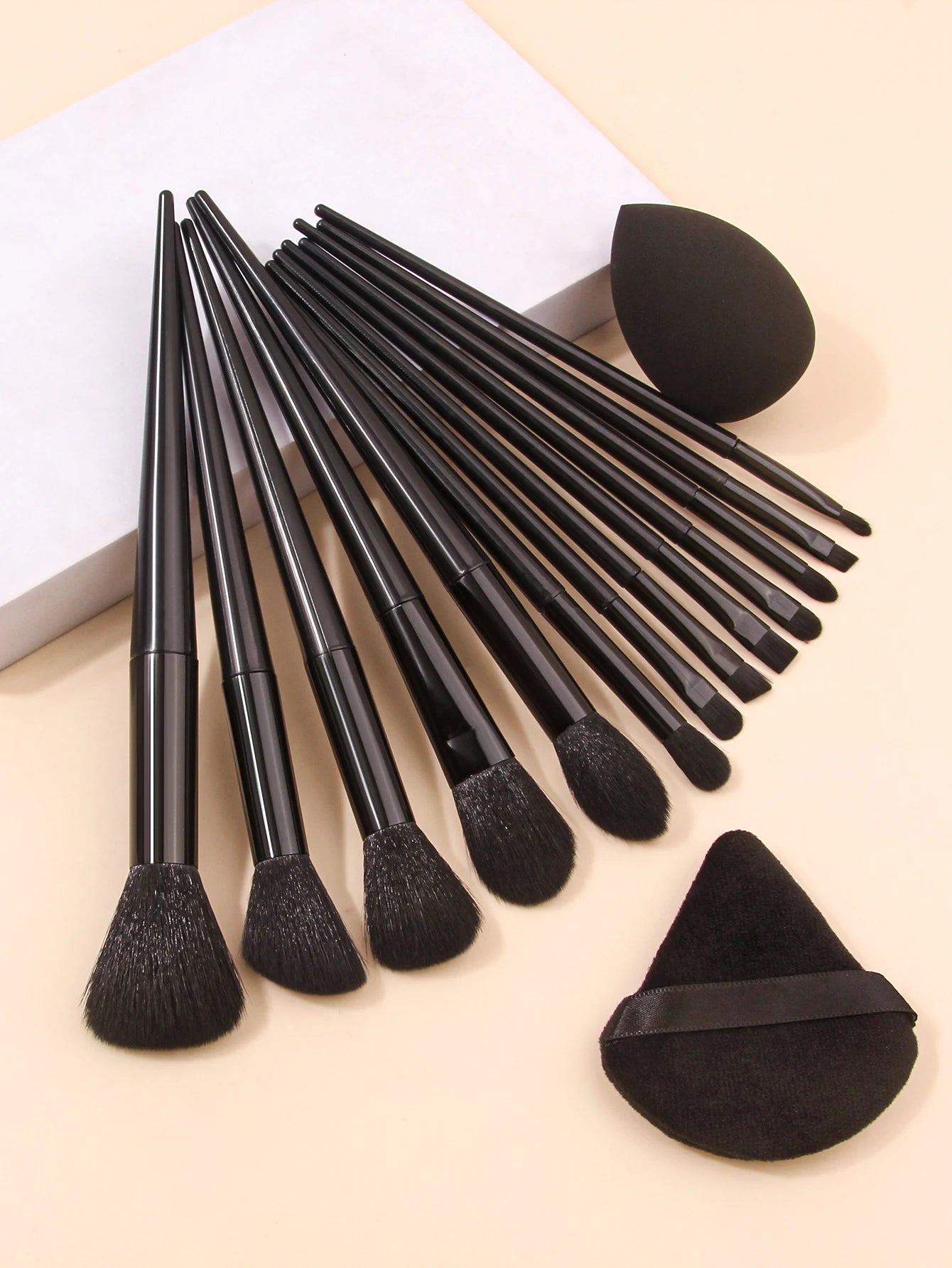 Deluxe Black Makeup Brush Set – Soft Powder Brush with Triangular Puff & Foundation Beauty Sponge for Flawless Application