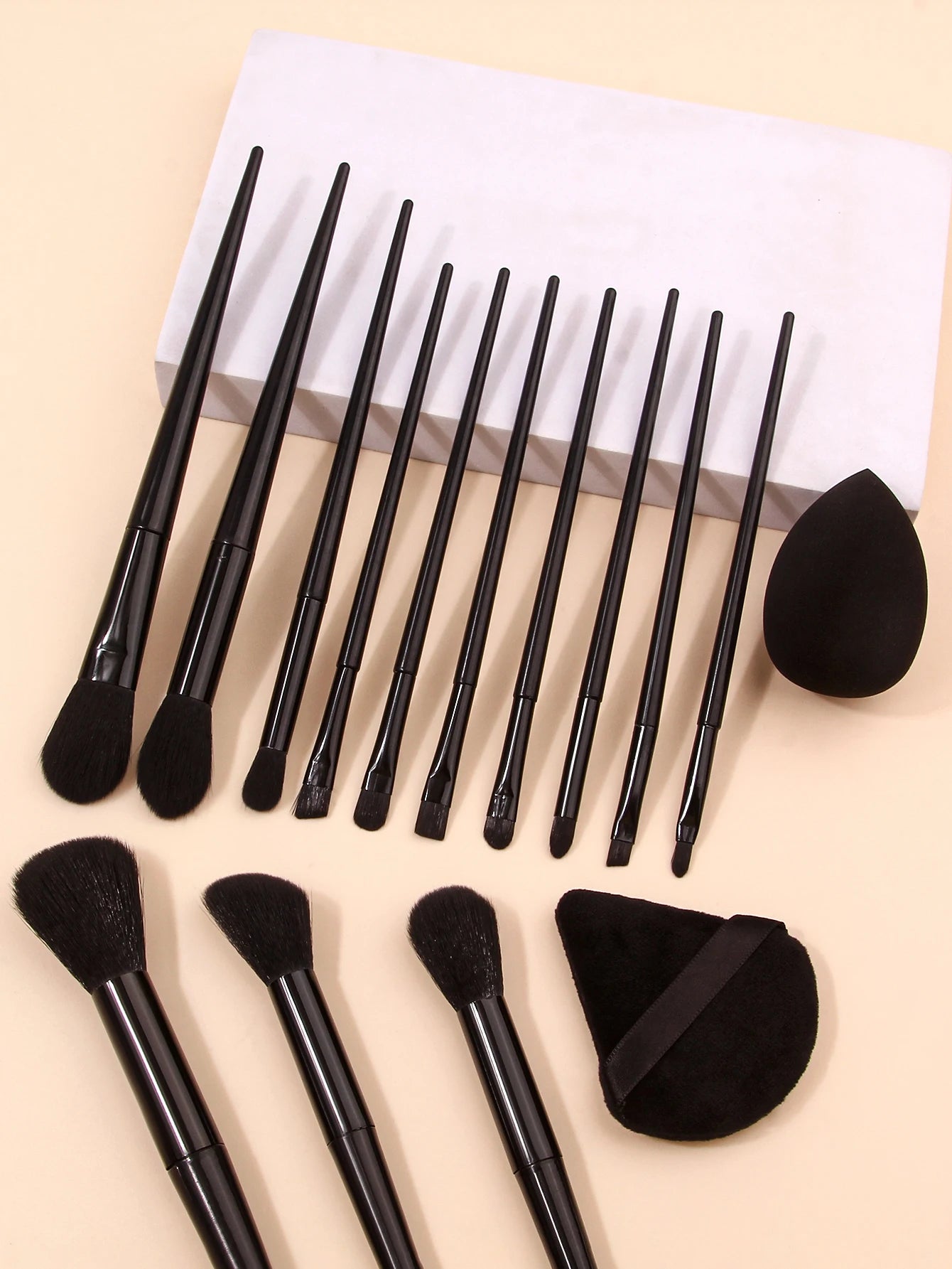 Deluxe Black Makeup Brush Set – Soft Powder Brush with Triangular Puff & Foundation Beauty Sponge for Flawless Application
